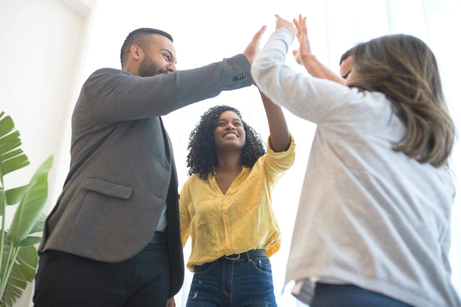 Análisis fiscal con herramientas tecnológicas avanzadas